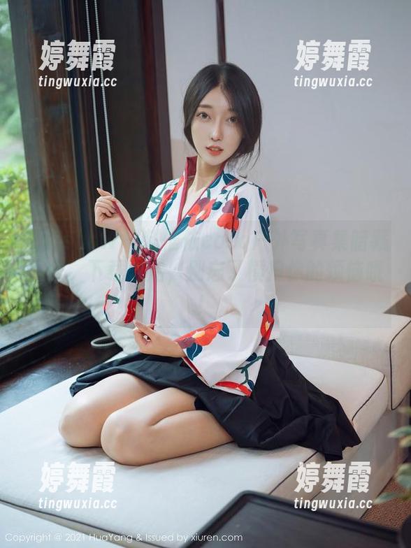 花漾show - 赵惟依coco户外写真集暗藏欢乐，下载之后，别忘了横扫你的烦恼哦！