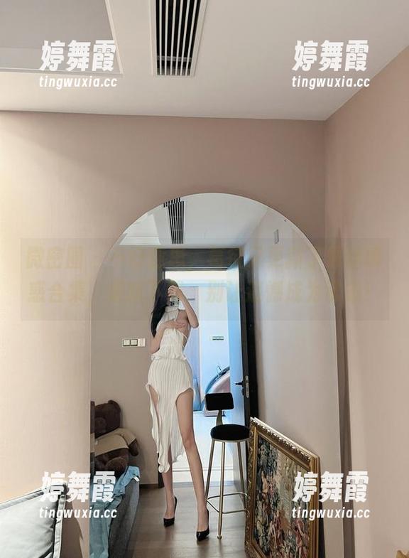 微密圈 - 不好意思，葛征又更新了黑丝诱惑合集，果断下载，别让遗憾成为常态！