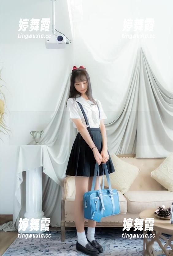 西瓜少女的写真精选，满满都是“少女秘密”的怦然心动。
