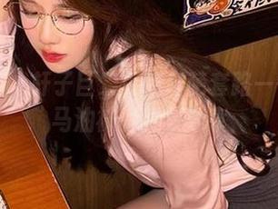 微密圈 - 轩子巨二兔的奇葩套路——白色马油袜写真集分享