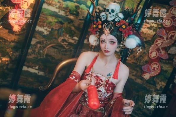 鹿八岁baby，黑色西里里倾情献上，图库最新出炉，大伙快来看！